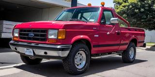 1990 Ford F-200